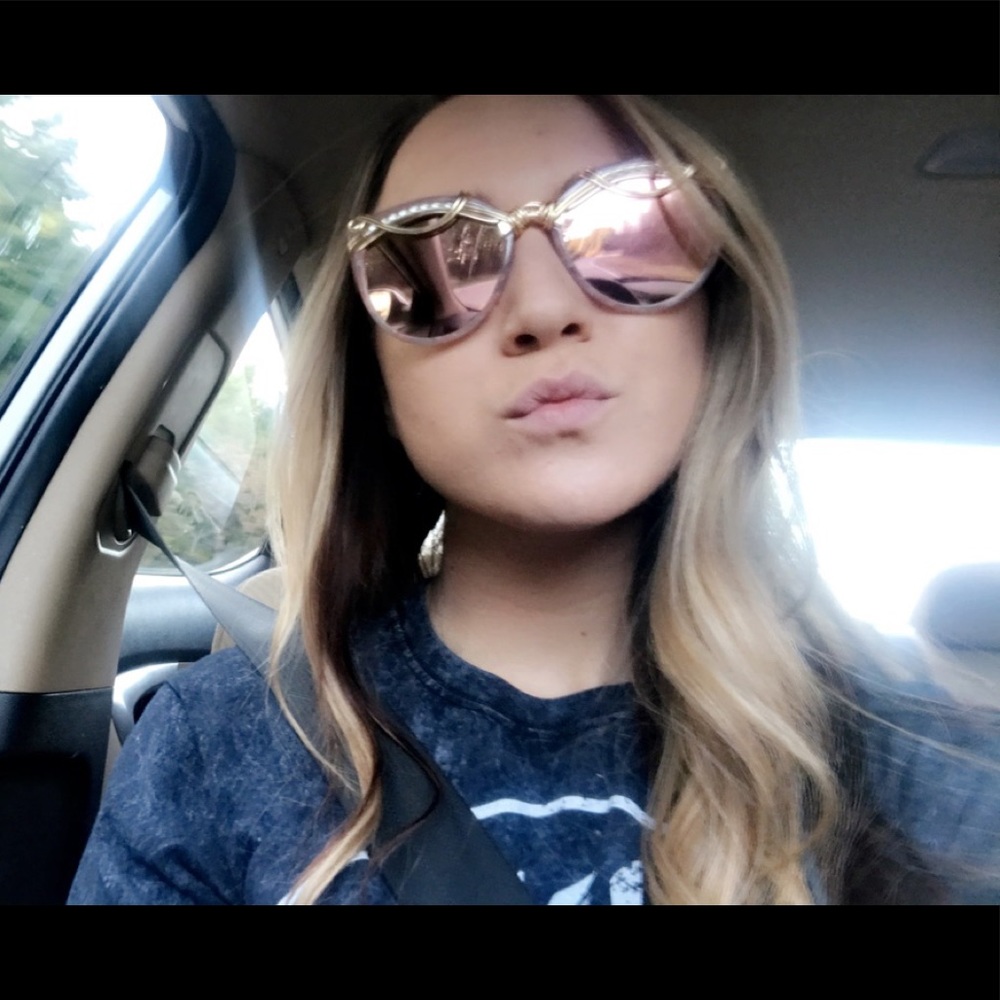 Meet your Posher, Brittany